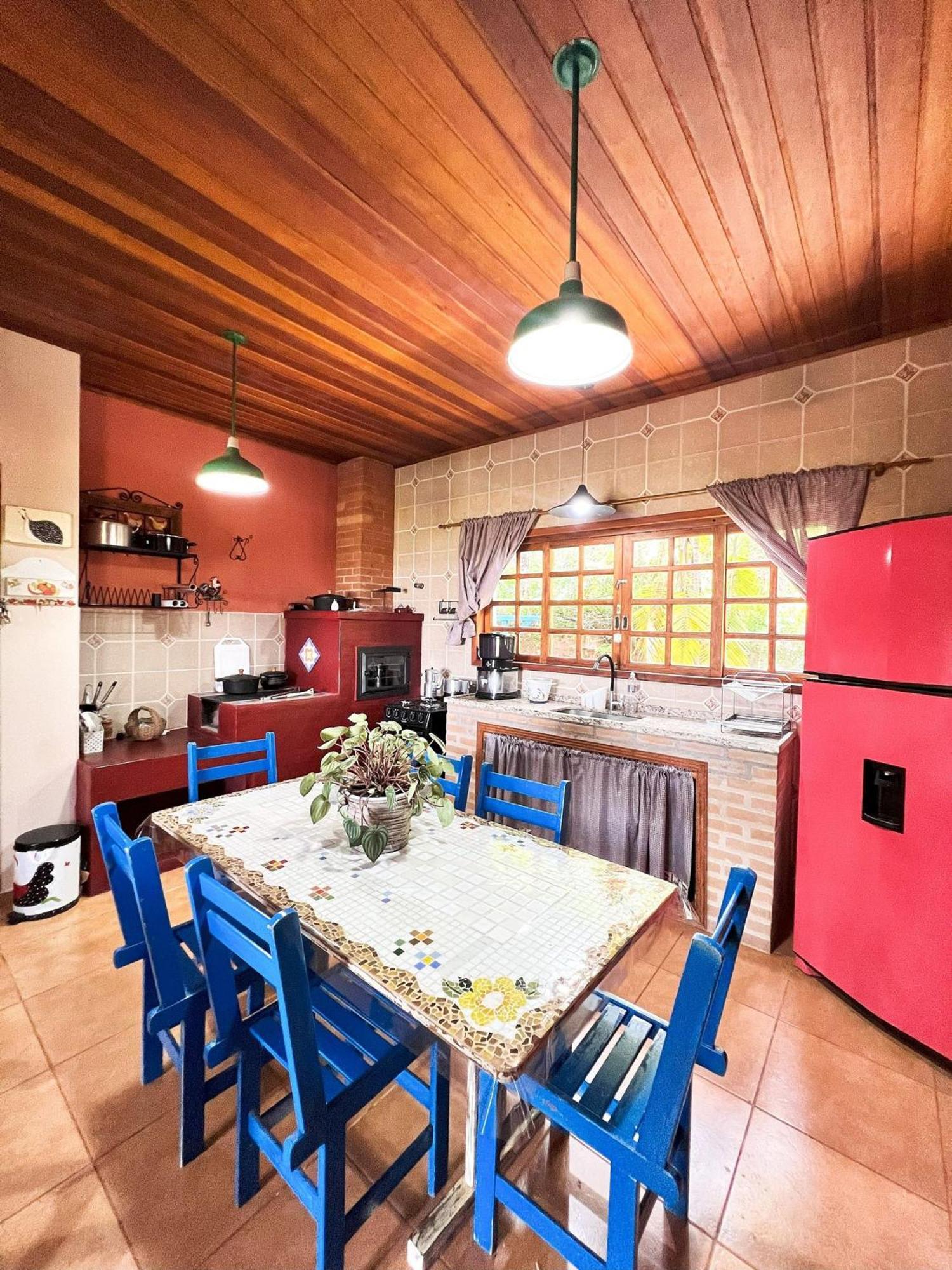 Holiday home Araxa Na Montanha Com Piscina